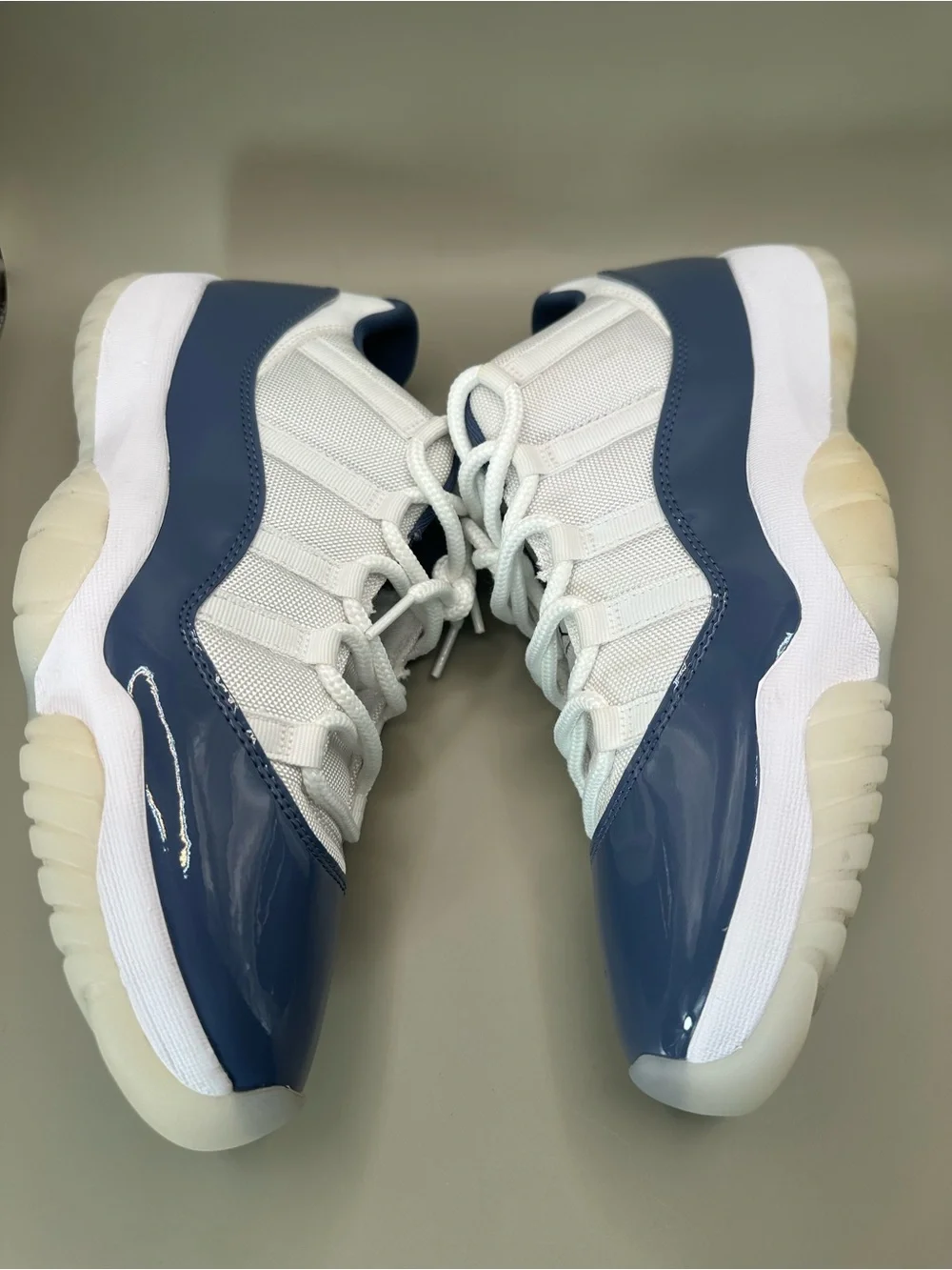 Jordan Air Jordan 11 Low Men's Sz 11.5 Low Top Lace Up Sneakers Navy Gray White